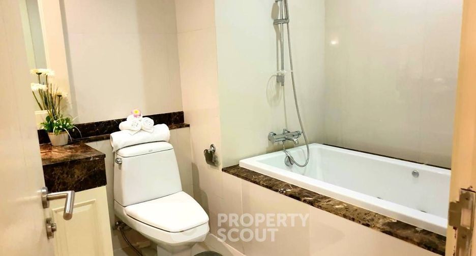 Apartamento en alquiler de 4 habitaciones en Watthana, Bangkok