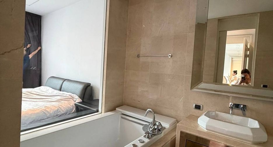 Wohnung zur Miete mit 2 Zimmer in Khlong Toei, Bangkok