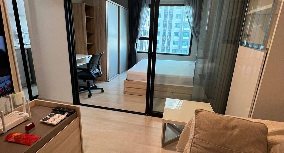 Condo en alquiler de 1 habitaciones en Watthana, Bangkok