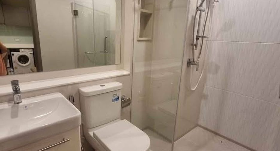 For rent 2 ベッドルーム condo in Huai Khwang, Bangkok