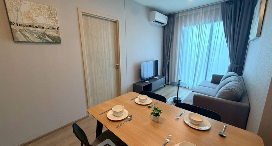 For rent 2 bedrooms condo in Huai Khwang, Bangkok