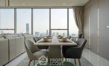 For rent 2 bedrooms condo in Sathon, Bangkok