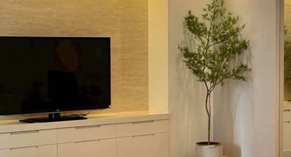 For rent 3 bedrooms apartment in Pathum Wan, Bangkok