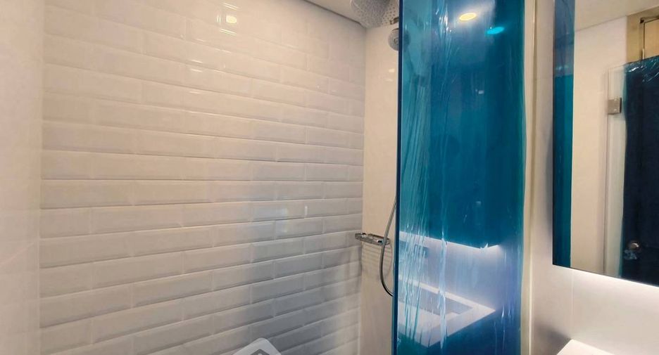 For rent 1 bed condo in Huai Khwang, Bangkok