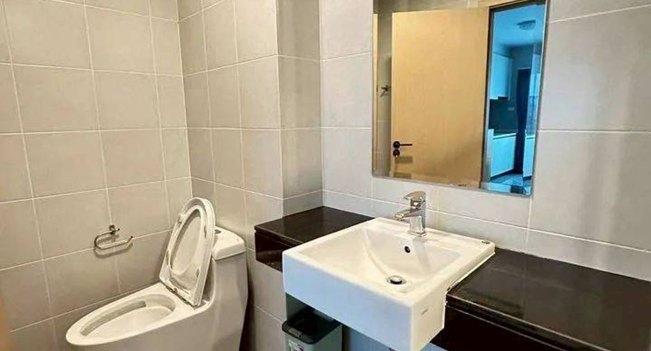 For rent 2 bedrooms condo in South Pattaya, Pattaya