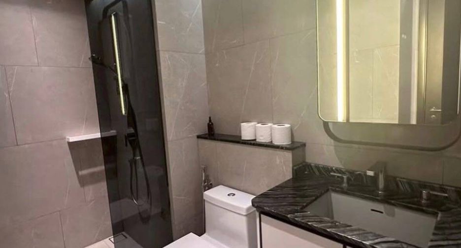 Wohnung zur Miete mit 2 Zimmer in Watthana, Bangkok