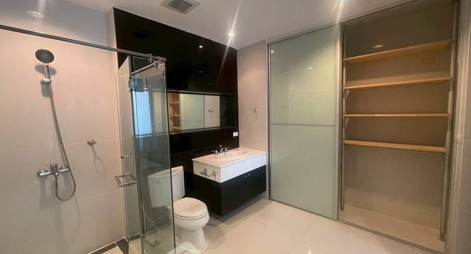 For rent 1 Beds condo in Pathum Wan, Bangkok