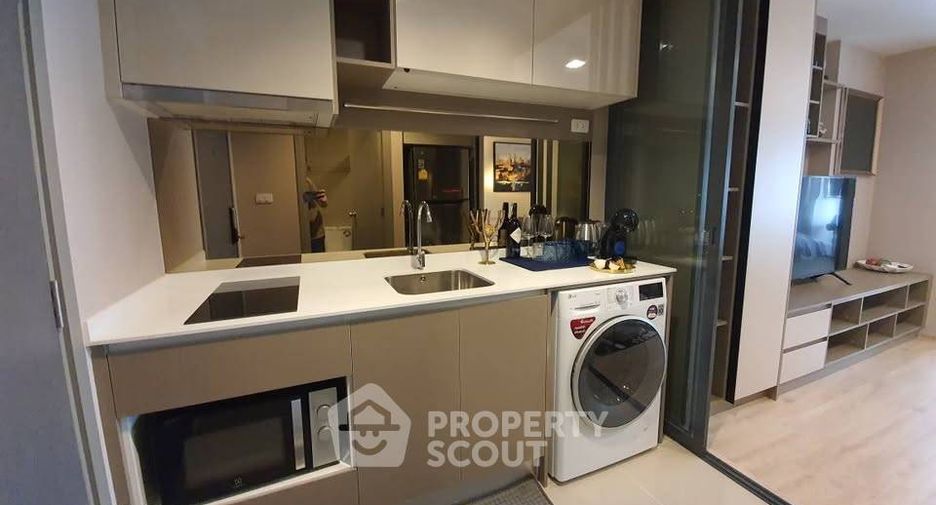 Wohnung zur Miete mit 1 Zimmer in Khlong San, Bangkok