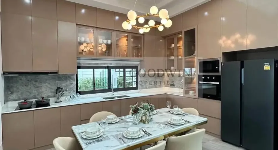 Продажа 3 спальни дом в Huay Yai, Паттайя