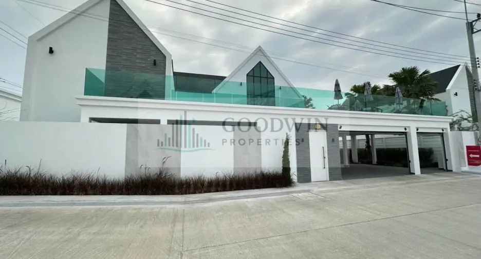 Продажа 3 спальни дом в Huay Yai, Паттайя