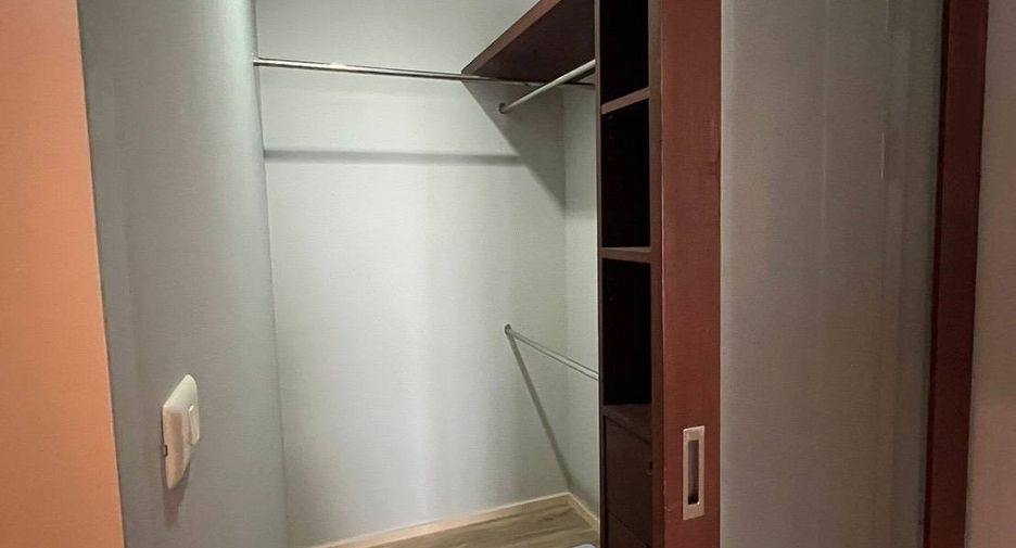Wohnung zur Miete mit 1 Zimmer in Khlong Toei, Bangkok