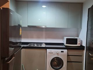 Wohnung zur Miete mit 2 Zimmer in Huai Khwang, Bangkok