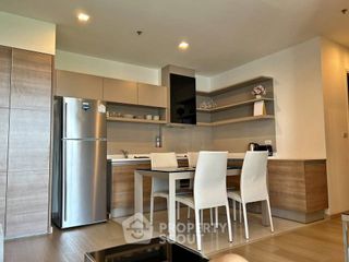 For rent 2 bedrooms condo in Phra Khanong, Bangkok