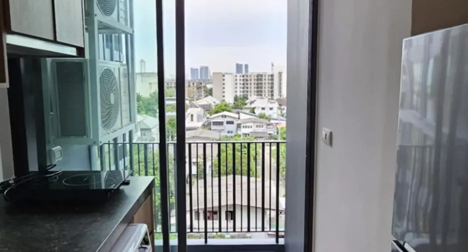 Wohnung zur Miete mit 1 Zimmer in Bang Na, Bangkok