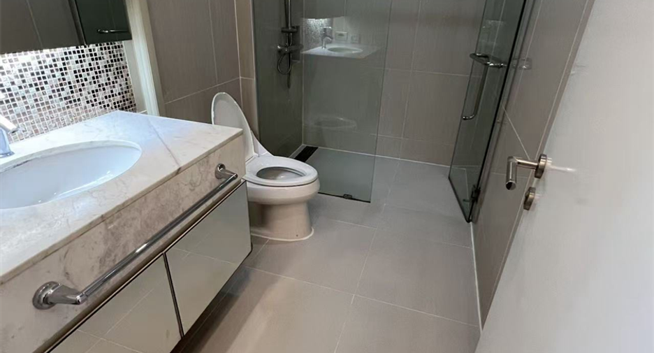 Wohnung zum Kauf mit 1 Zimmer in Watthana, Bangkok
