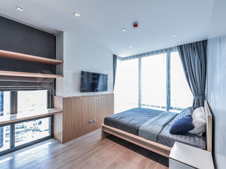 For rent 2 bedrooms condo in Bang Rak, Bangkok