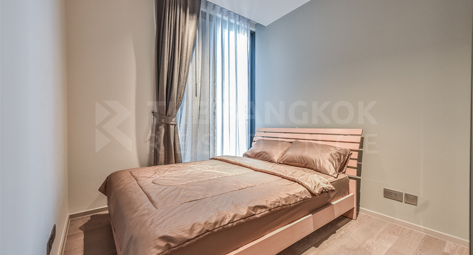 For rent 2 bedrooms condo in Bang Rak, Bangkok