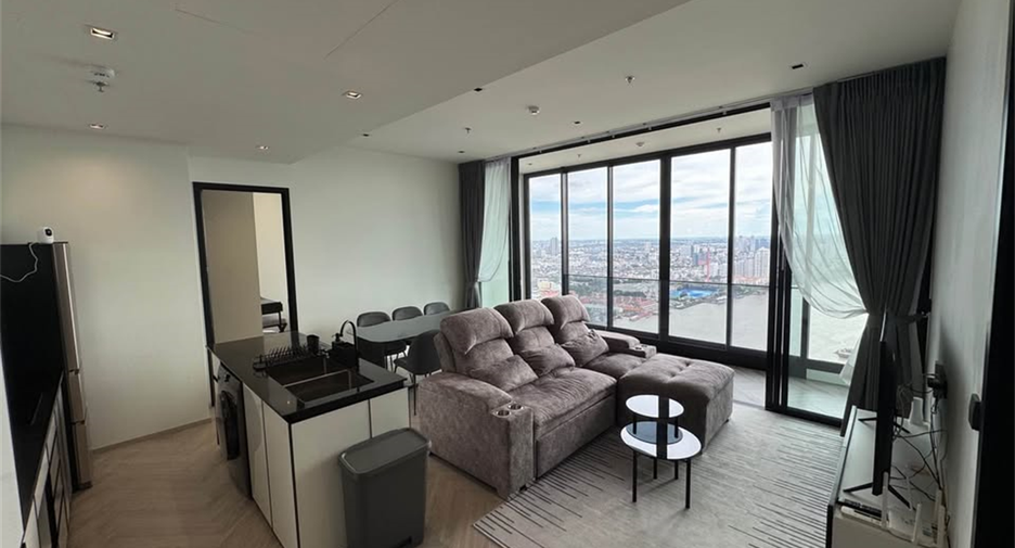 For rent 2 bedrooms condo in Khlong San, Bangkok