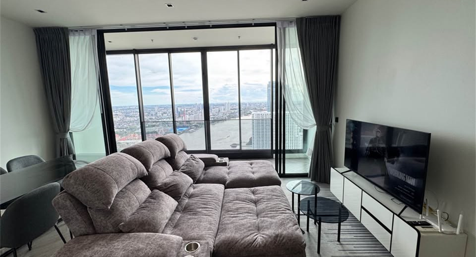 For rent 2 bedrooms condo in Khlong San, Bangkok