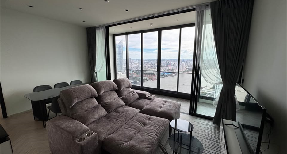 For rent 2 bedrooms condo in Khlong San, Bangkok
