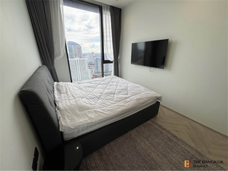 For rent 2 bedrooms condo in Khlong San, Bangkok