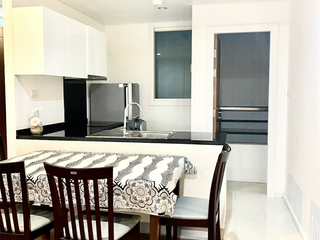 Condo en alquiler de 2 habitaciones en Watthana, Bangkok