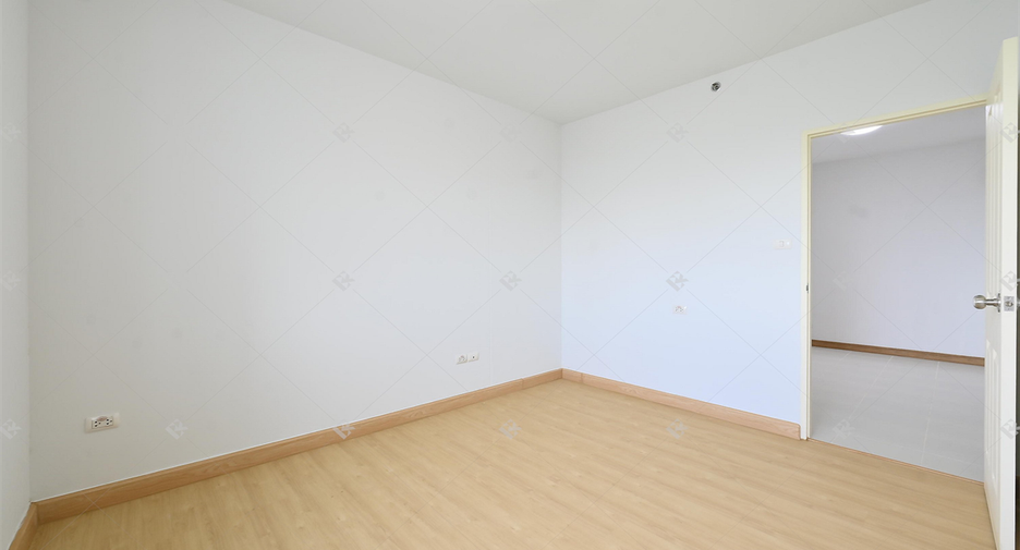 For sale 2 bedrooms condo in Chatuchak, Bangkok