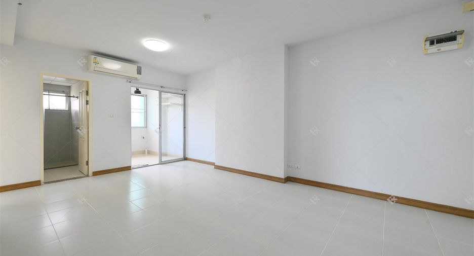 For sale 2 bedrooms condo in Chatuchak, Bangkok