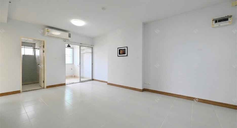 For sale 2 bedrooms condo in Chatuchak, Bangkok