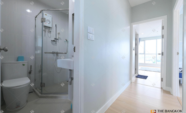 For rent 2 bedrooms condo in Chatuchak, Bangkok