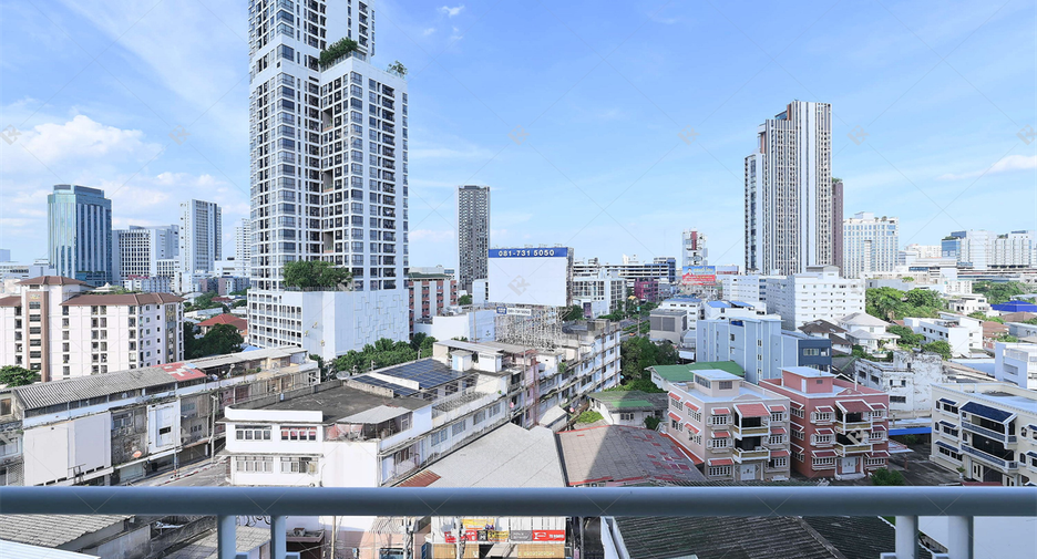 Condo en alquiler de 2 habitaciones en Chatuchak, Bangkok