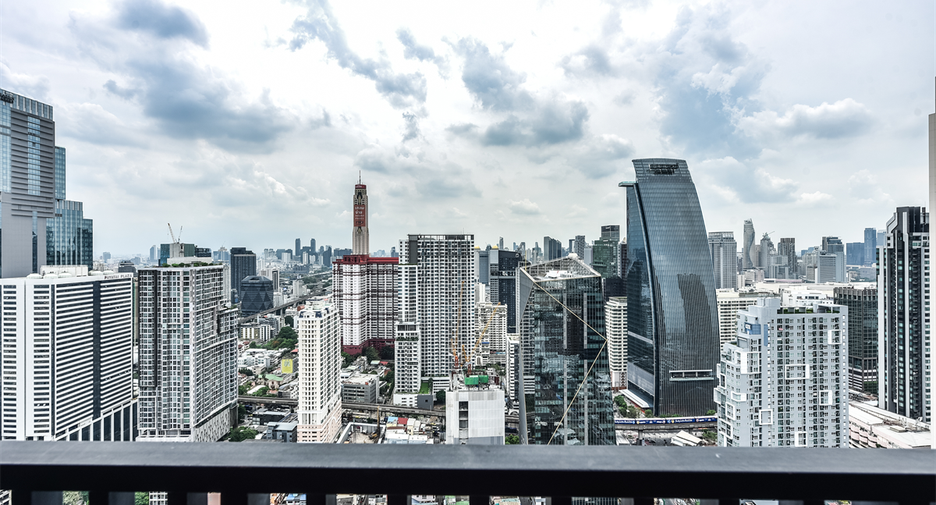 Condo en alquiler de 2 habitaciones en Ratchathewi, Bangkok