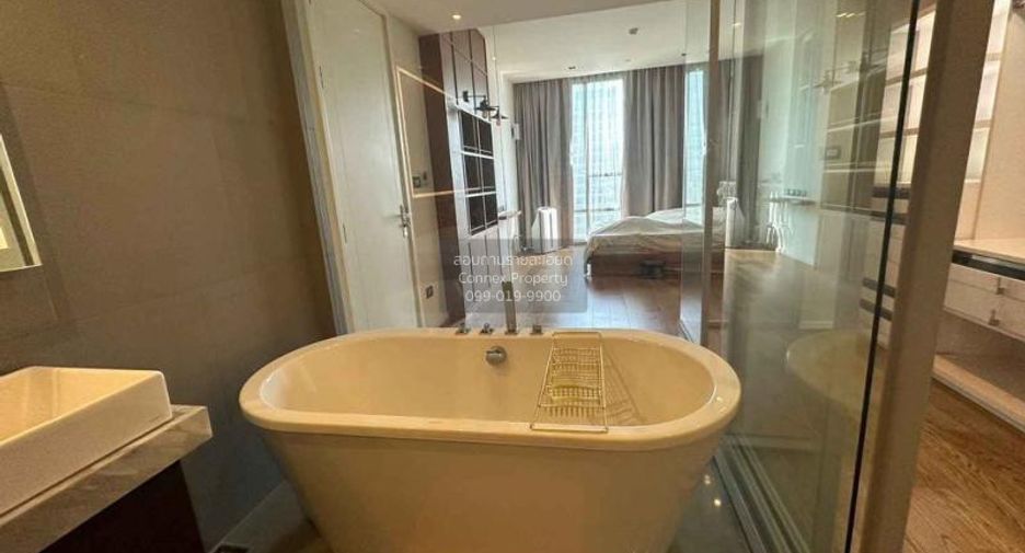 Condo en alquiler de 2 habitaciones en Sathon, Bangkok