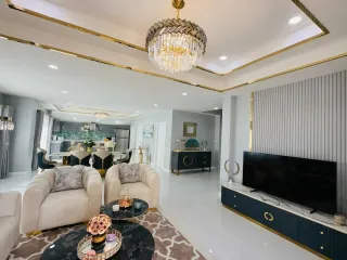 For sale 4 bedrooms house in Bang Lamung, Chonburi