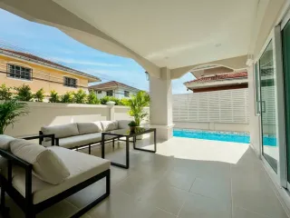 For sale 4 bedrooms house in Bang Lamung, Chonburi