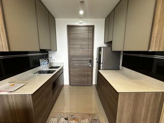 For rent 1 bed condo in Phaya Thai, Bangkok