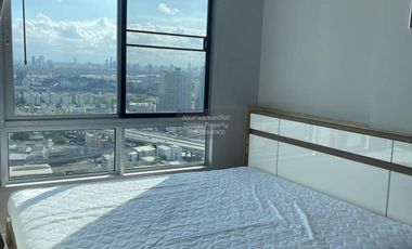 À louer 1 chambre condo à Watthana, Bangkok