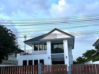 出租 4 卧室 独立屋 在 Bang Bua Thong, Nonthaburi