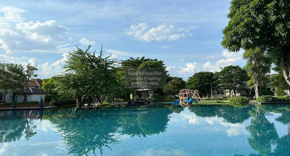 For rent 4 bedrooms house in Bang Khun Thian, Bangkok