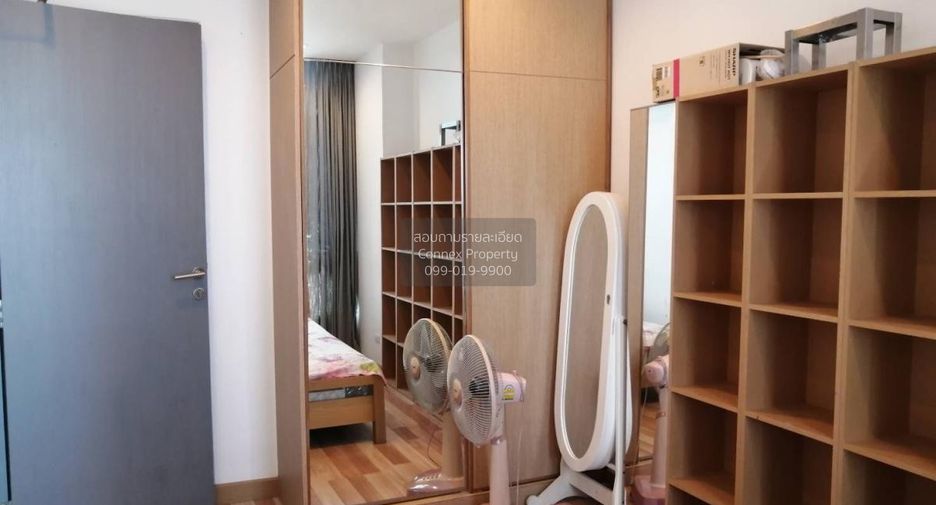 For rent 2 bedrooms condo in Phra Khanong, Bangkok
