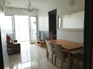 For rent 2 bedrooms condo in Phra Khanong, Bangkok