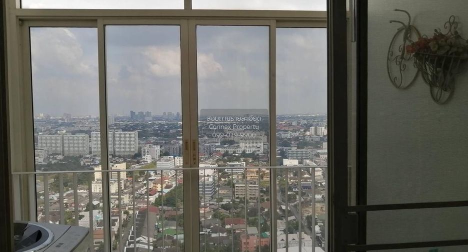 For rent 2 bedrooms condo in Phra Khanong, Bangkok