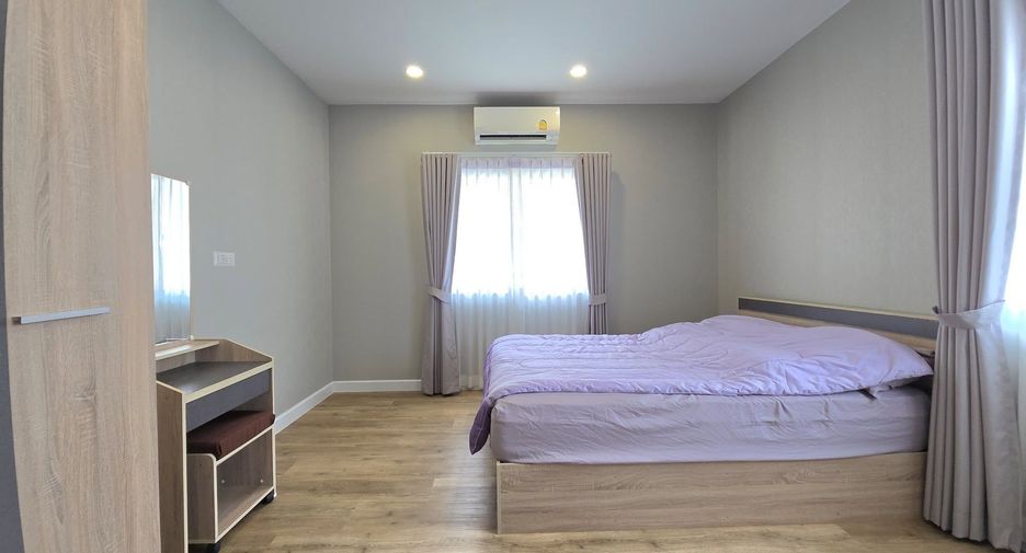 出租 4 卧室 独立屋 在 Lat Krabang, 曼谷