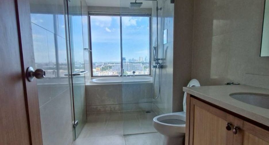 À louer 1 chambre condo à Khlong Toei, Bangkok