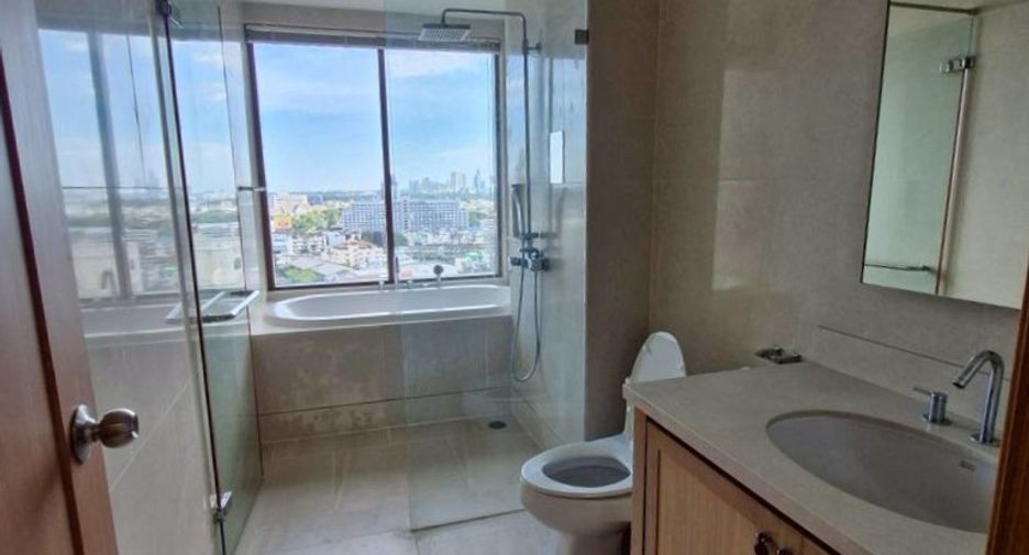 À louer 1 chambre condo à Khlong Toei, Bangkok