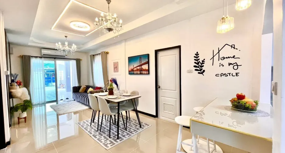 For sale 3 ベッドルーム house in East Pattaya, Pattaya