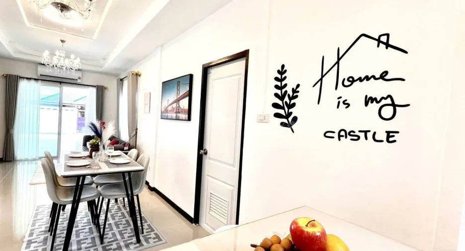 For sale 3 ベッドルーム house in East Pattaya, Pattaya