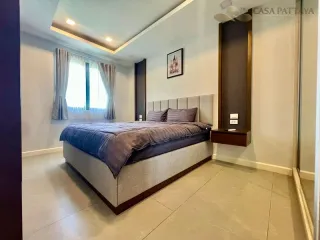 Villa en venta de 5 habitaciones en Bang Lamung, Chonburi