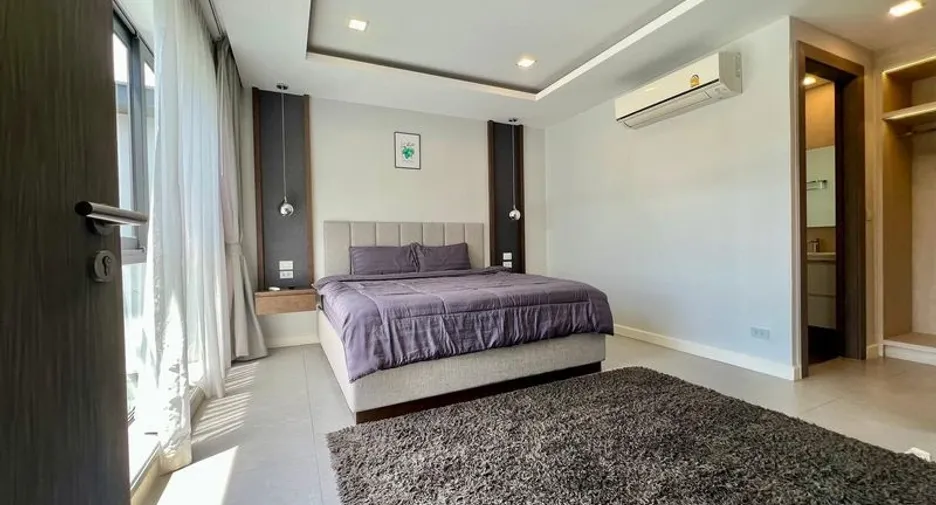 Villa en venta de 5 habitaciones en Jomtien, Pattaya