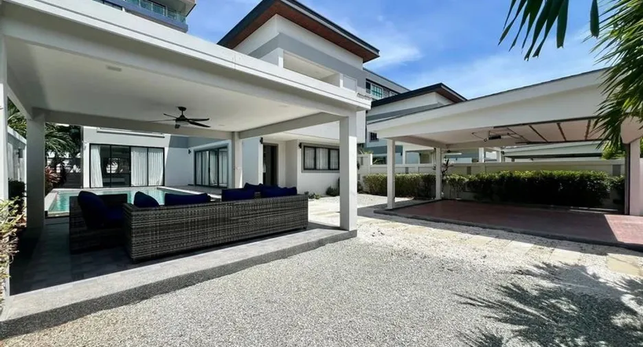 Villa en venta de 5 habitaciones en Jomtien, Pattaya